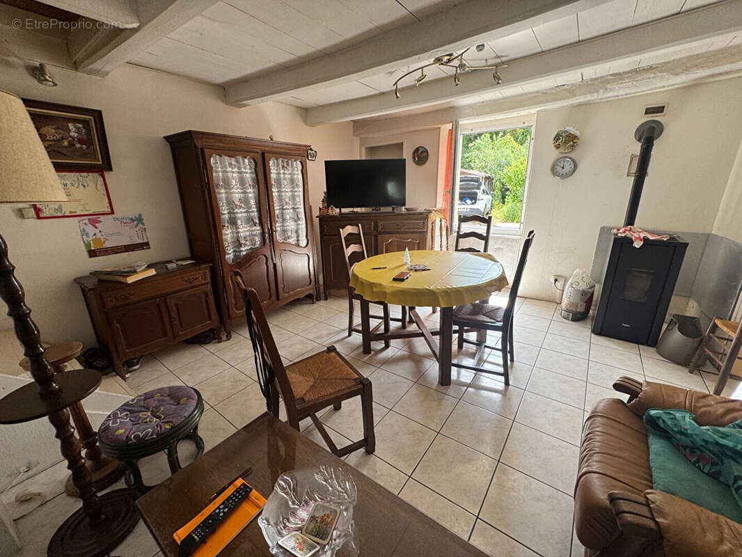 Maison 65m² à granges-le-bourg - photo 6