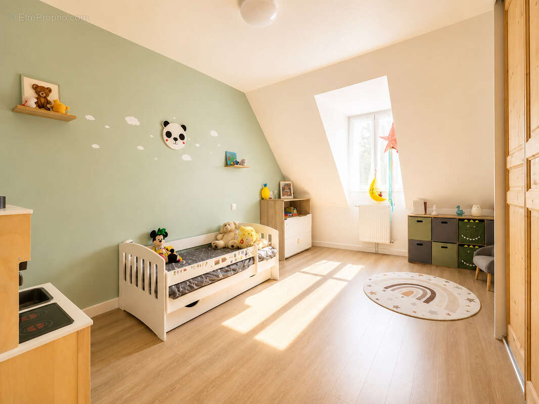 À 5 min de la gare de Gazeran, Maison familiale coup de cœur de 2012, 4 chambres, Garage 34 m2 - photo 11
