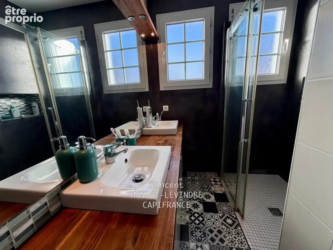 Maison à vendre 7 pièces LES HERBIERS (85) - photo 4