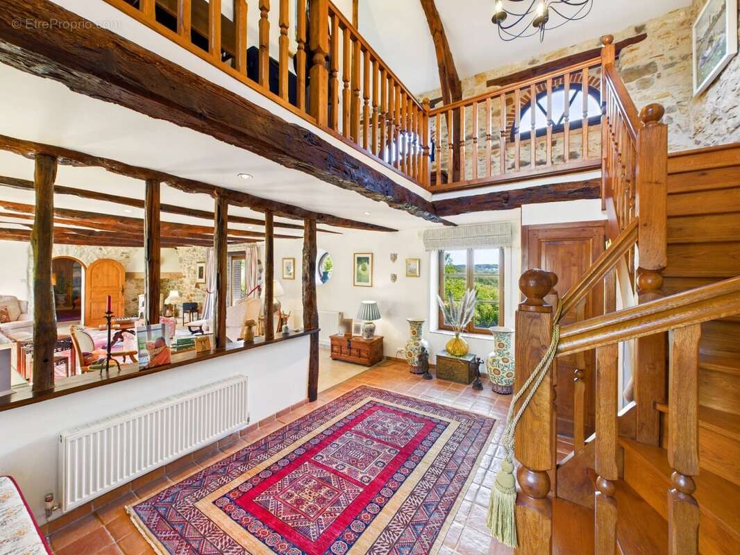 Maison à CORDES-SUR-CIEL