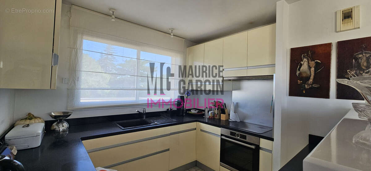 Appartement 133 m² à L'isle-Sur-La-Sorgue  - photo 9