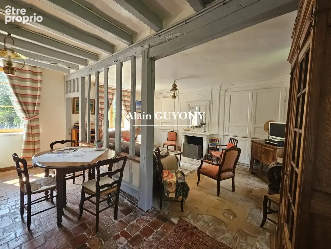 Maison 7 pièces 185 m² à vendre à Pont-L'eveque (14130) - photo 3