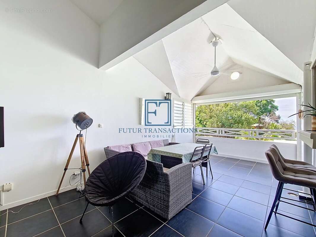 Appartement à LE GOSIER