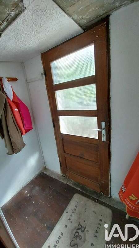 Maison 53 m² à Saint-Genes-Champespe  - photo 9