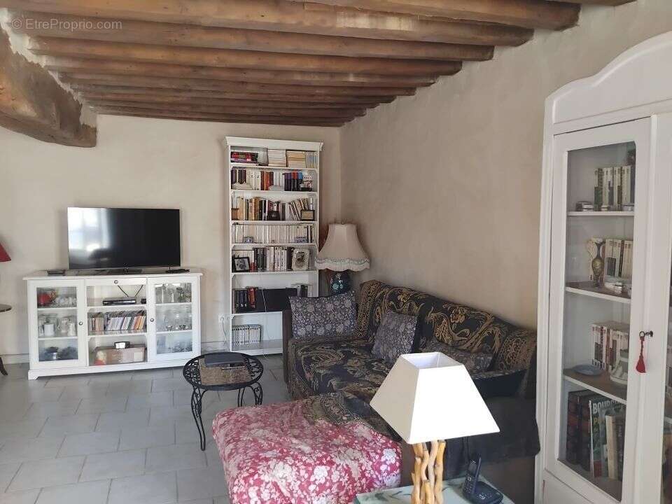 Maison 92 m² à Guipy  - photo 4