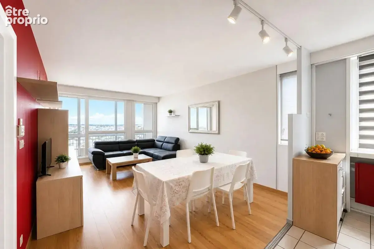 Appartement de 4 pièces de 76 m² à Villeurbanne - photo 2