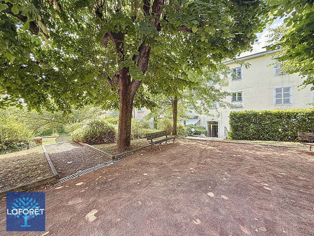 Appartement à SAINTE-FOY-LES-LYON