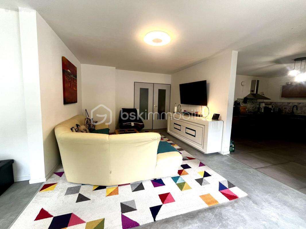 Appartement à FOURNEAUX