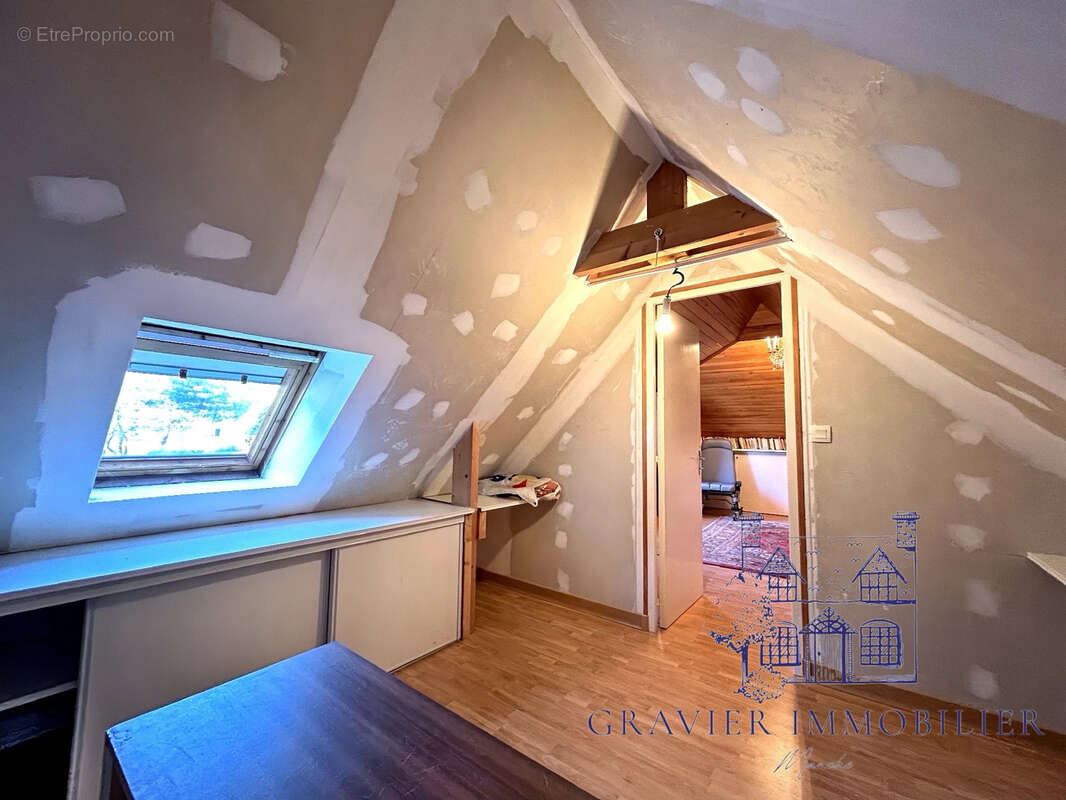 Maison à SAINT-GERMAIN-SUR-AY