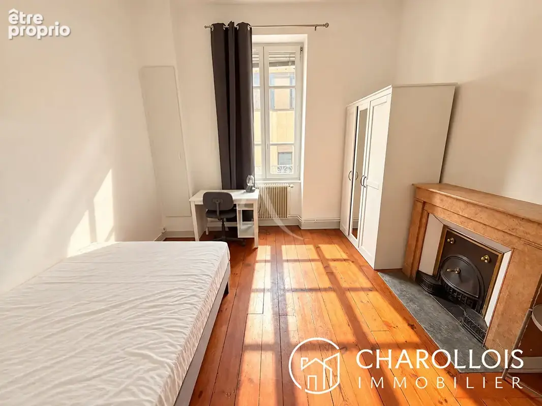 EXCLUSIVITÉ ! Appartement T5 de caractère au coeur de MÂCON - photo 6