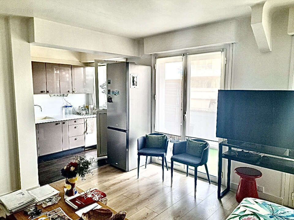 Appartement à CAGNES-SUR-MER