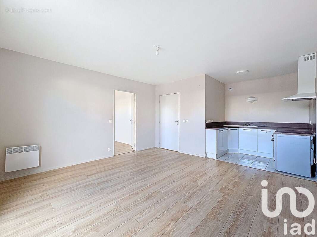 Photo 4 - Appartement à CHEVRY-COSSIGNY