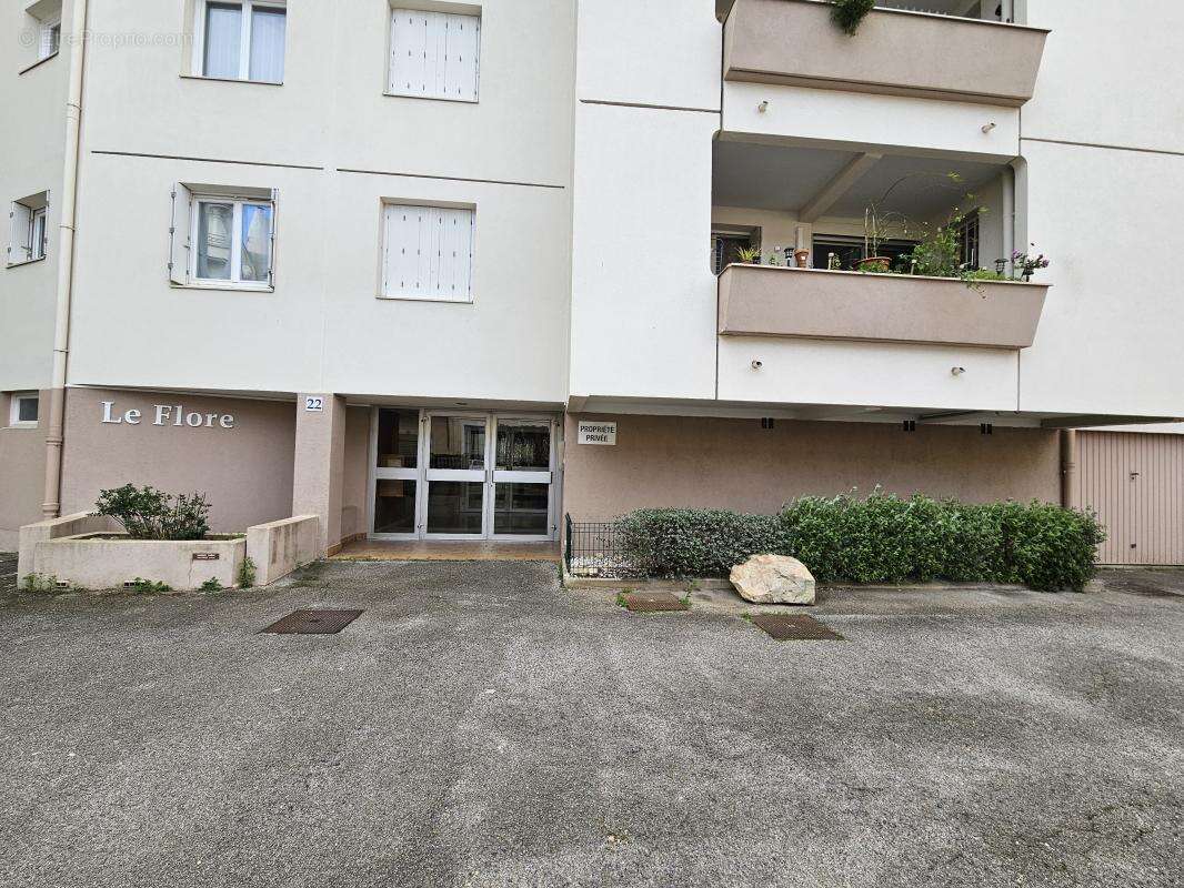 Appartement à NIMES