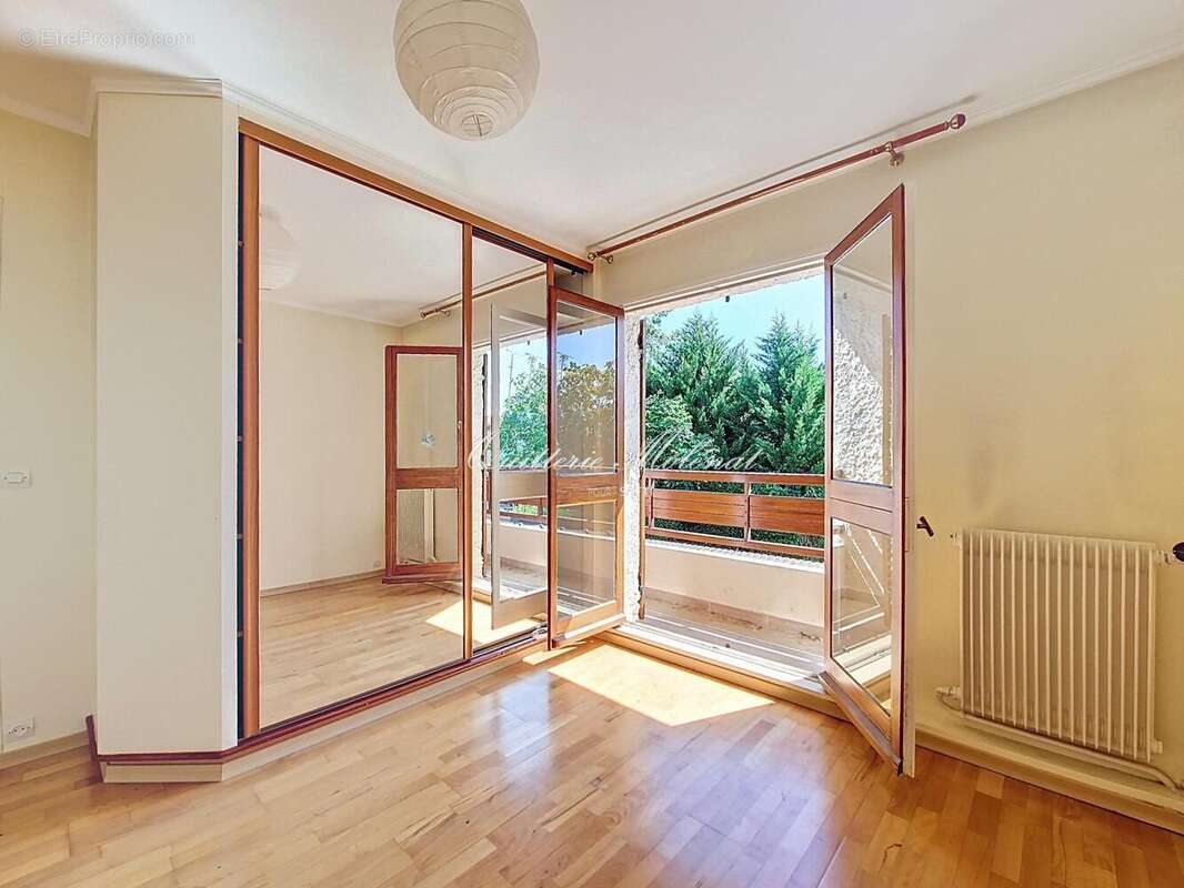 Photo 7 - Maison à NOISY-LE-ROI