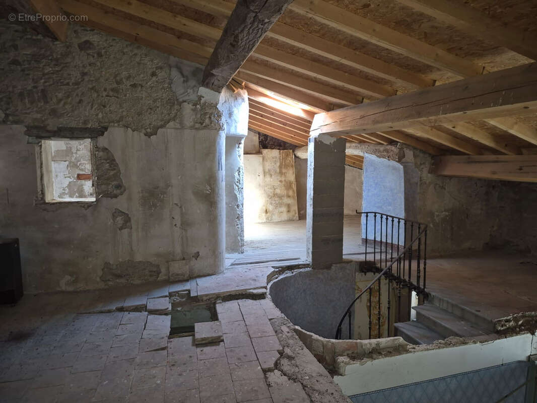 Maison à RIEUX-MINERVOIS