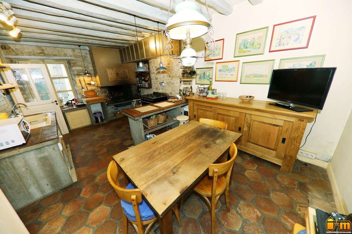 Maison 250 m² à Etampes  - photo 3