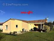 Maison à NEUVILLE-DE-POITOU