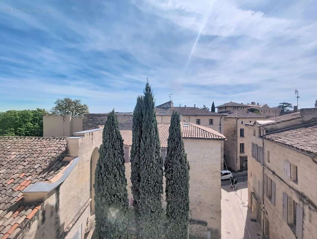 Appartement à UZES