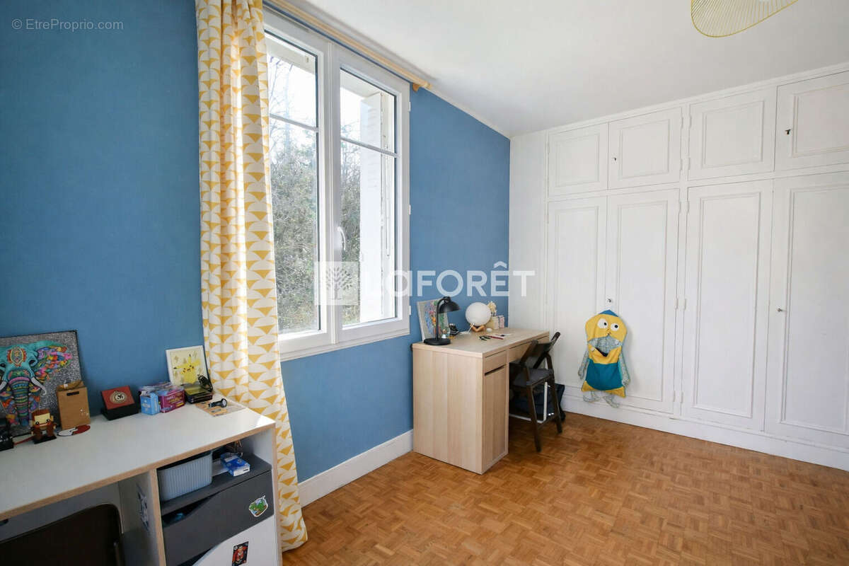 Appartement à BOUGIVAL