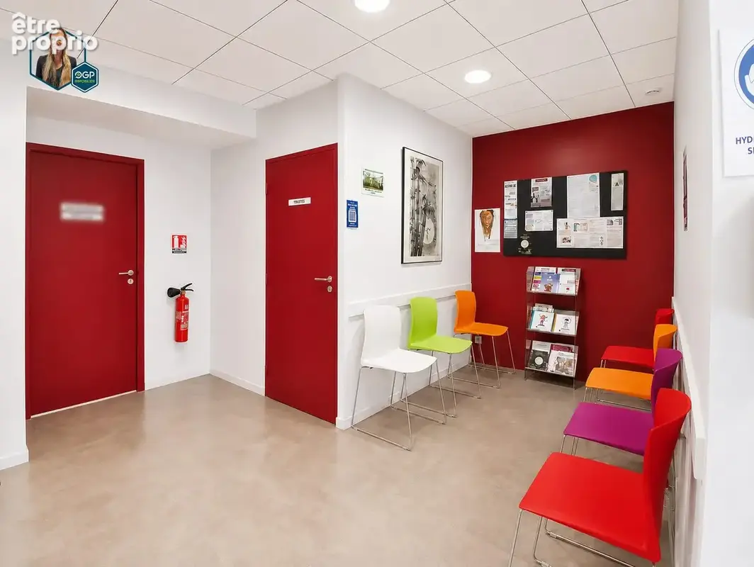 Appartement 300 m² à Castres  - photo 2