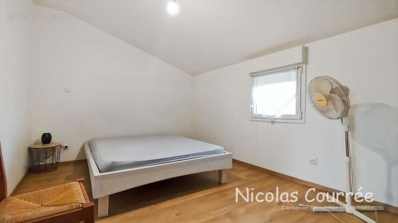 Maison à vendre 8 pièces SAINT VINCENT LA CHATRE (79) - photo 11