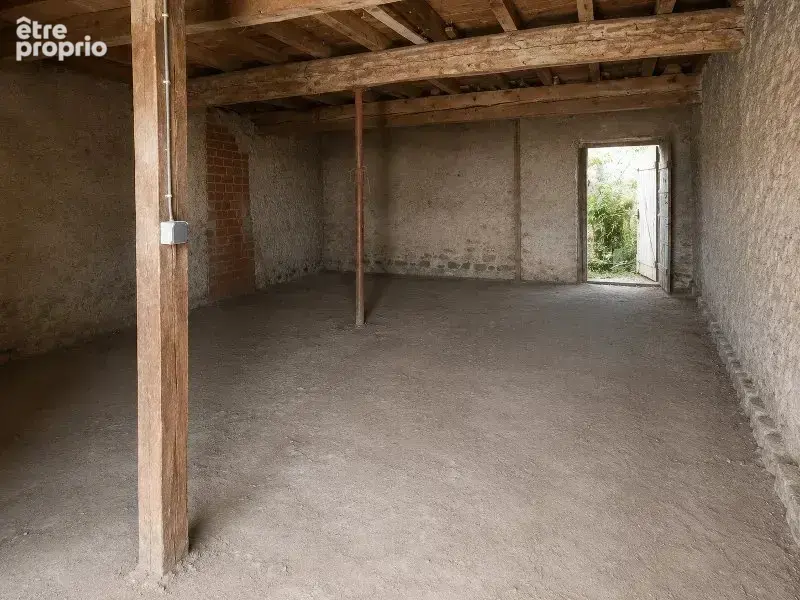 Remise de 160m2 avec jardin à rénover - photo 3