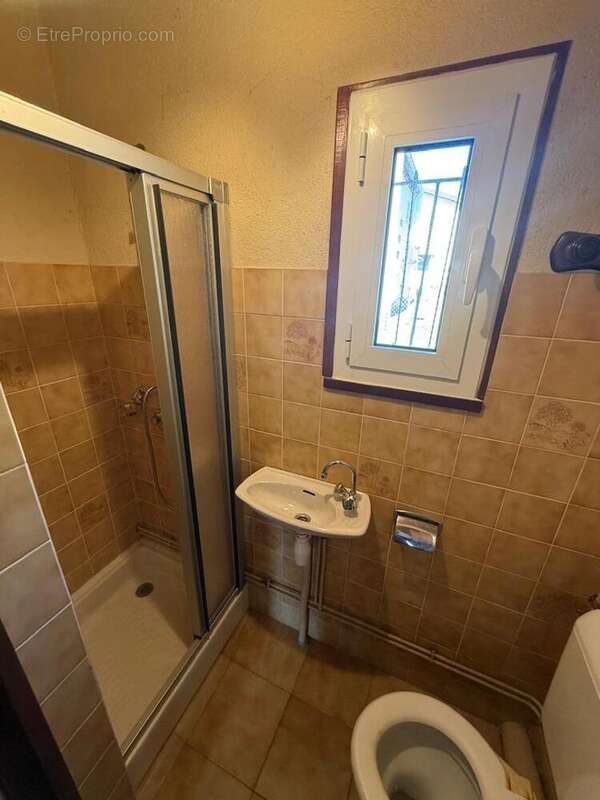   - Maison à LUZENAC