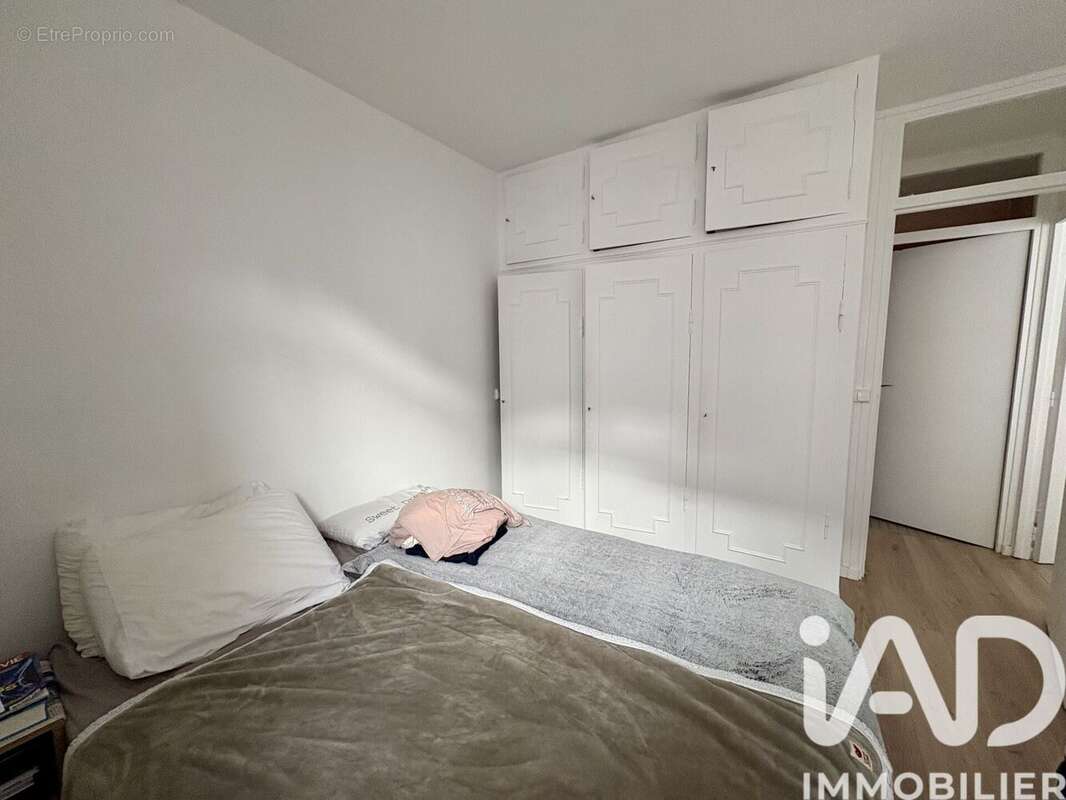 Photo 6 - Appartement à COURBEVOIE