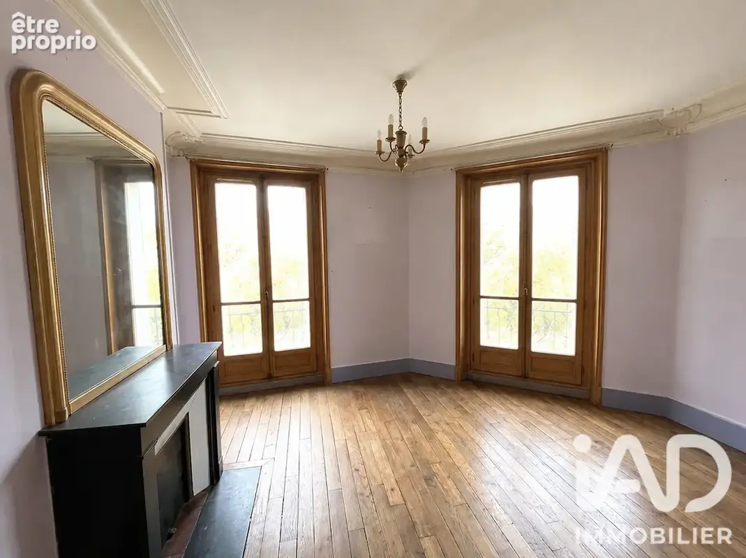 Photo 1 - Appartement à LEVALLOIS-PERRET