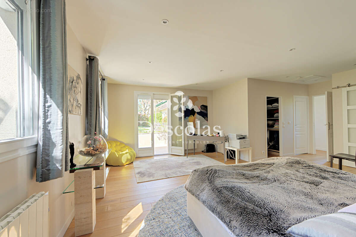 Maison - Saint-Germain-en-Laye - photo 20