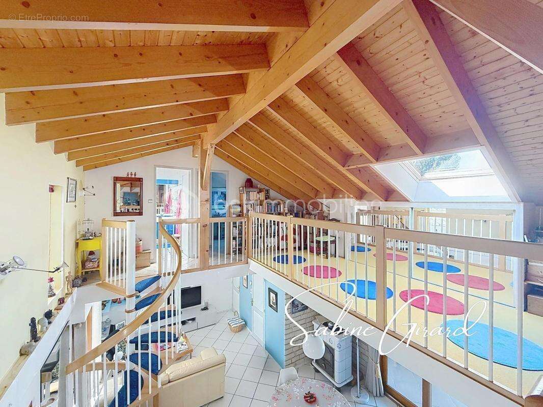 Maison à SAINT-MARTIN-D'HERES