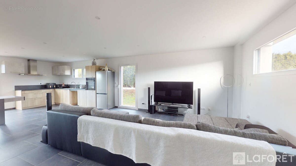 Maison à CHARQUEMONT