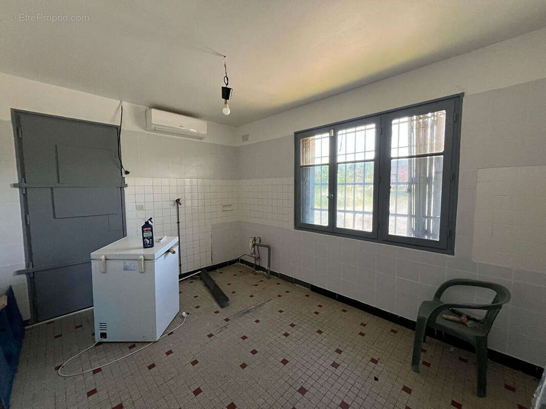 Maison à VARENNES-VAUZELLES