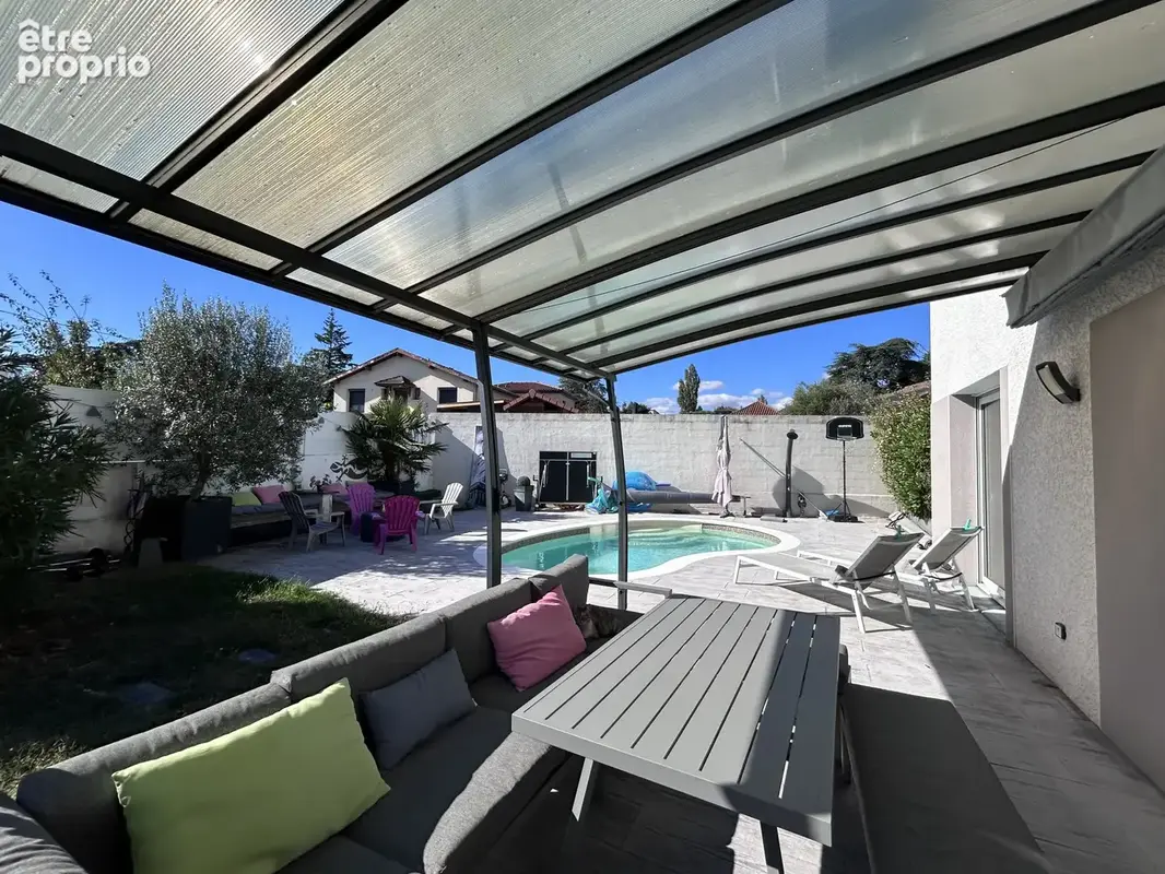 Maison récente T4 duplex avec piscine - photo 12