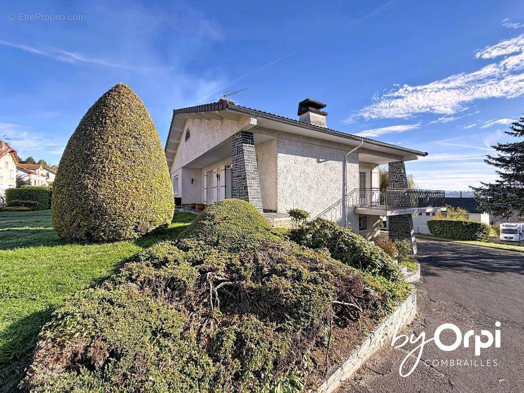 Maison à SAINT-ELOY-LES-MINES