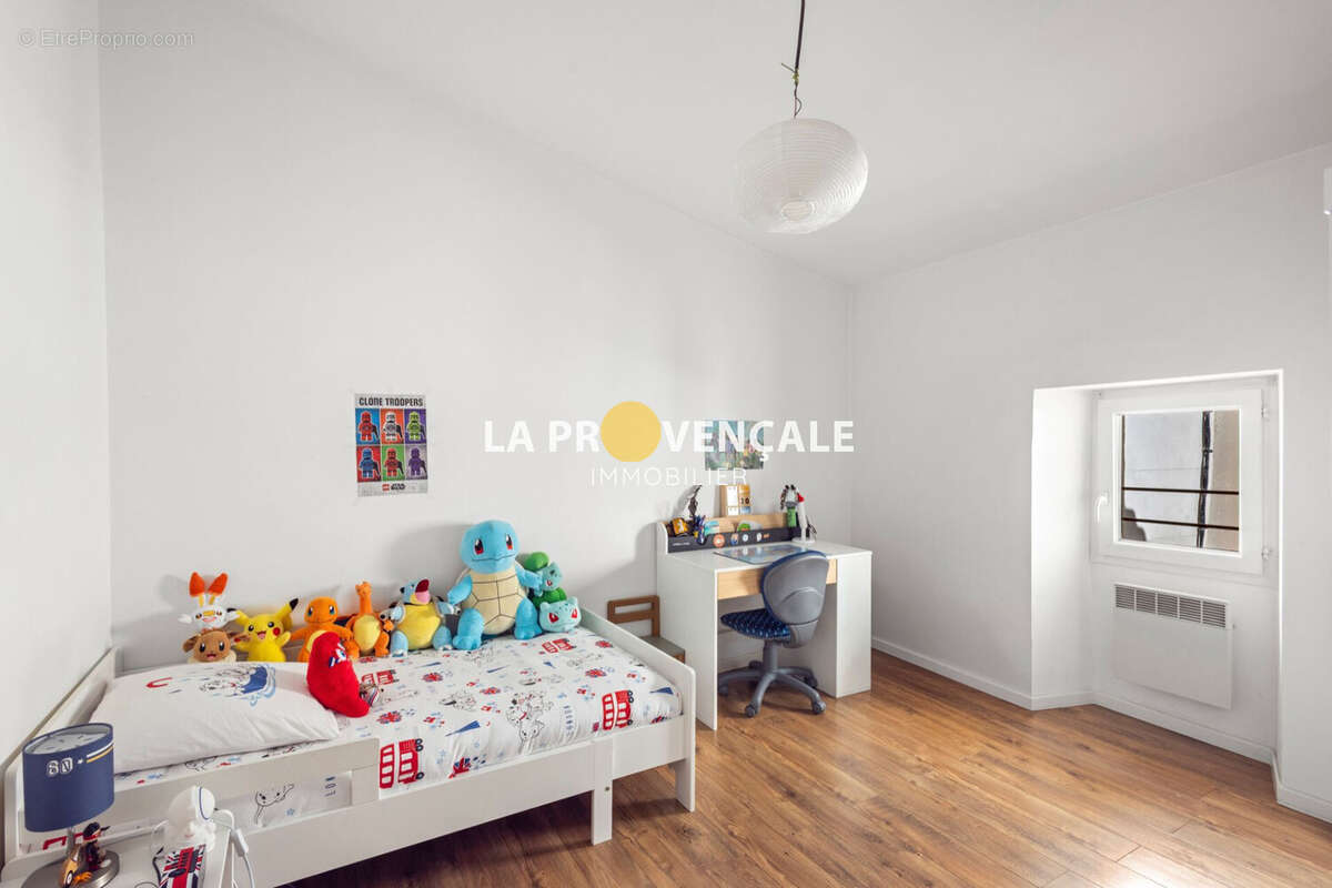 Appartement à TRETS
