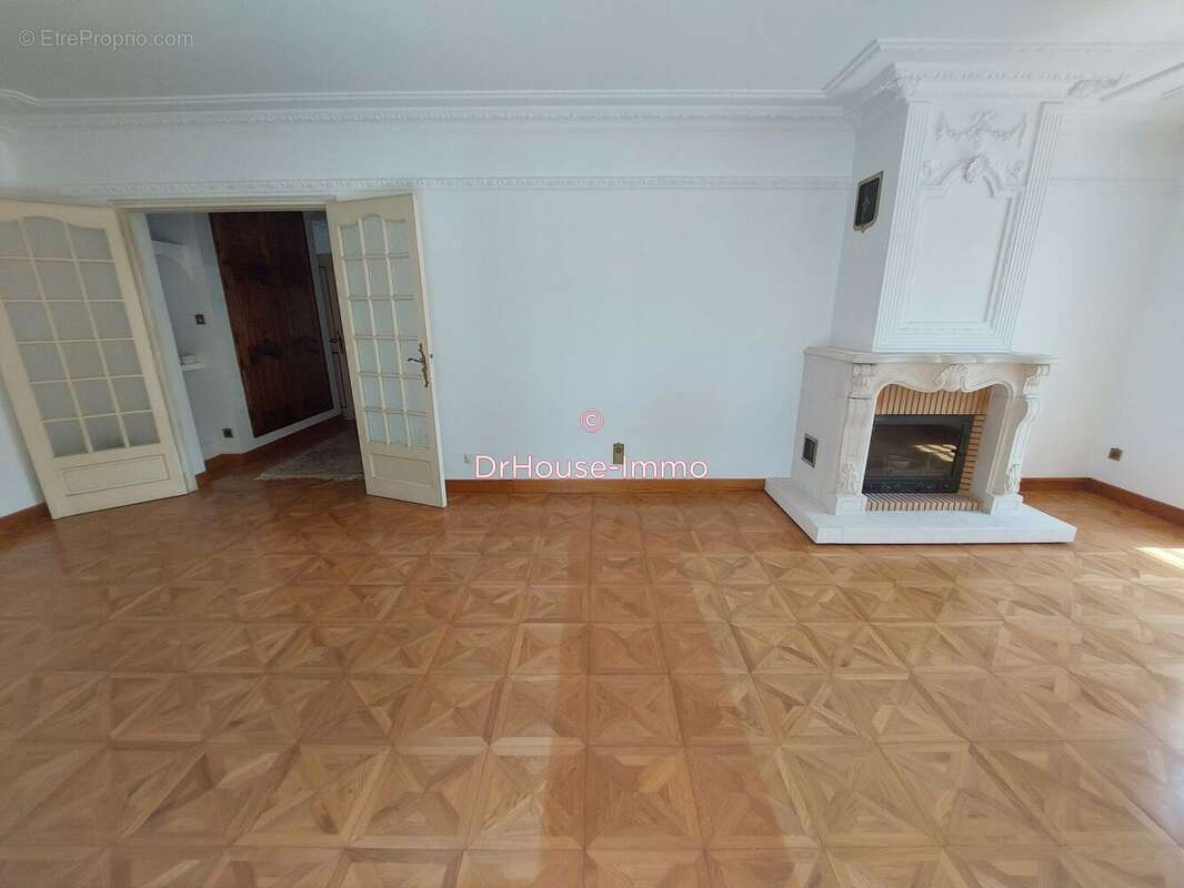 Maison 115 m² à Martigues  - photo 13