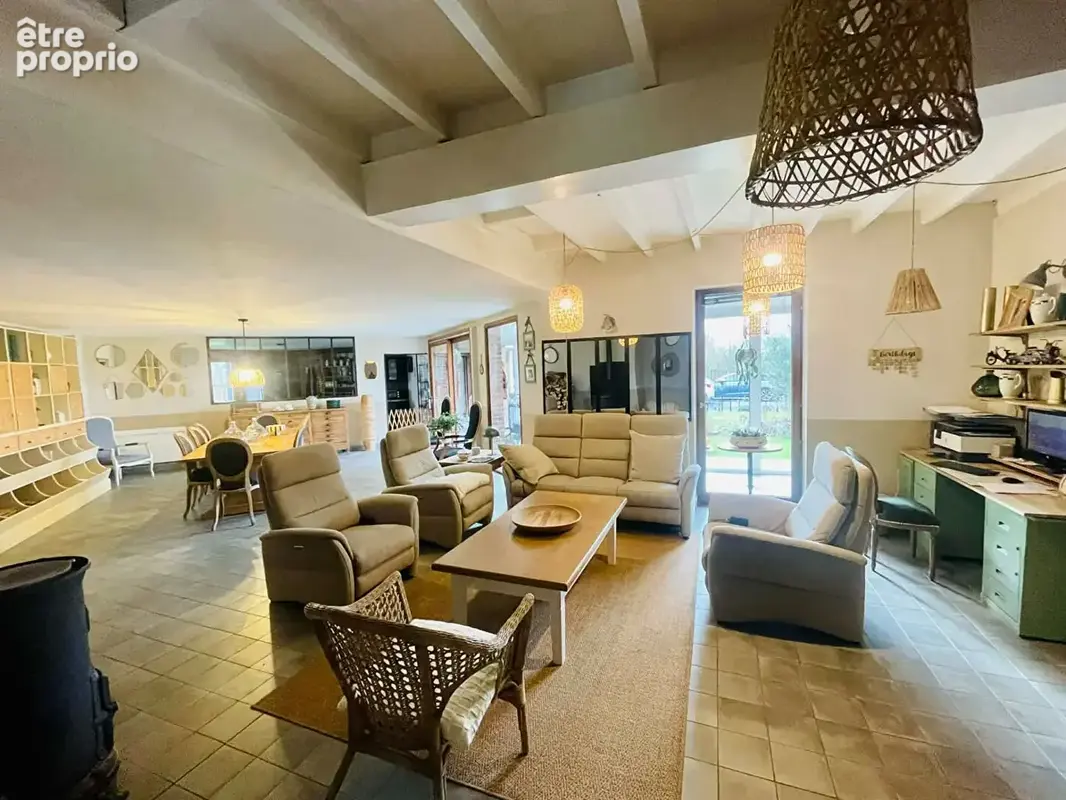 LOCON - Fermette de 254 m² - 6 chambres - Jardin - Hangar - Semi plain pied - Vue champs - photo 5