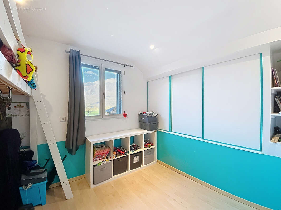 Appartement à DOUSSARD