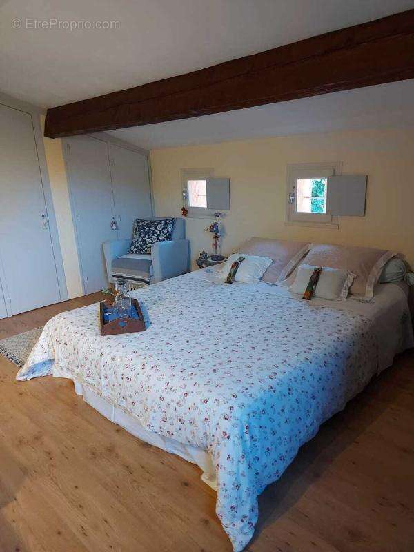 Maison à RESTINCLIERES