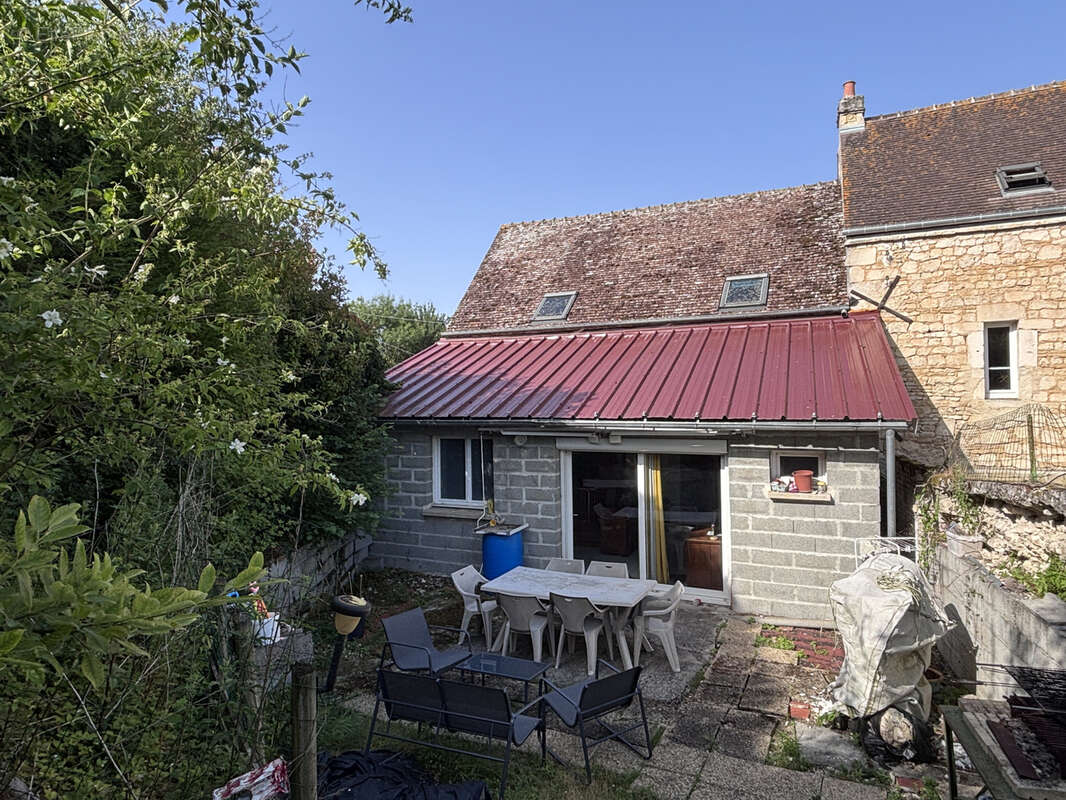À vendre   Belle maison familiale avec grand terrain à Trun - photo 13