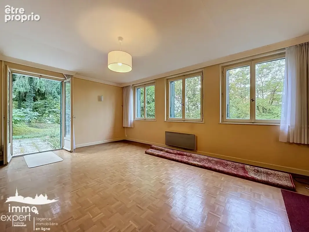 MIRECOURT   Maison familiale sans vis-à-vis avec jardin arboré et garage - photo 2