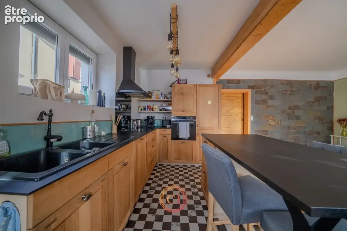 Photo Maison à Saint-Bonnet-Pres-Riom au prix de 170 000€