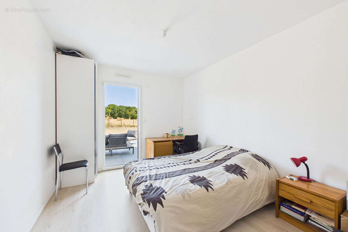 Maison contemporaine de plain pied -156 m² - terrain 1040 m² - la roche sur yon - photo 10