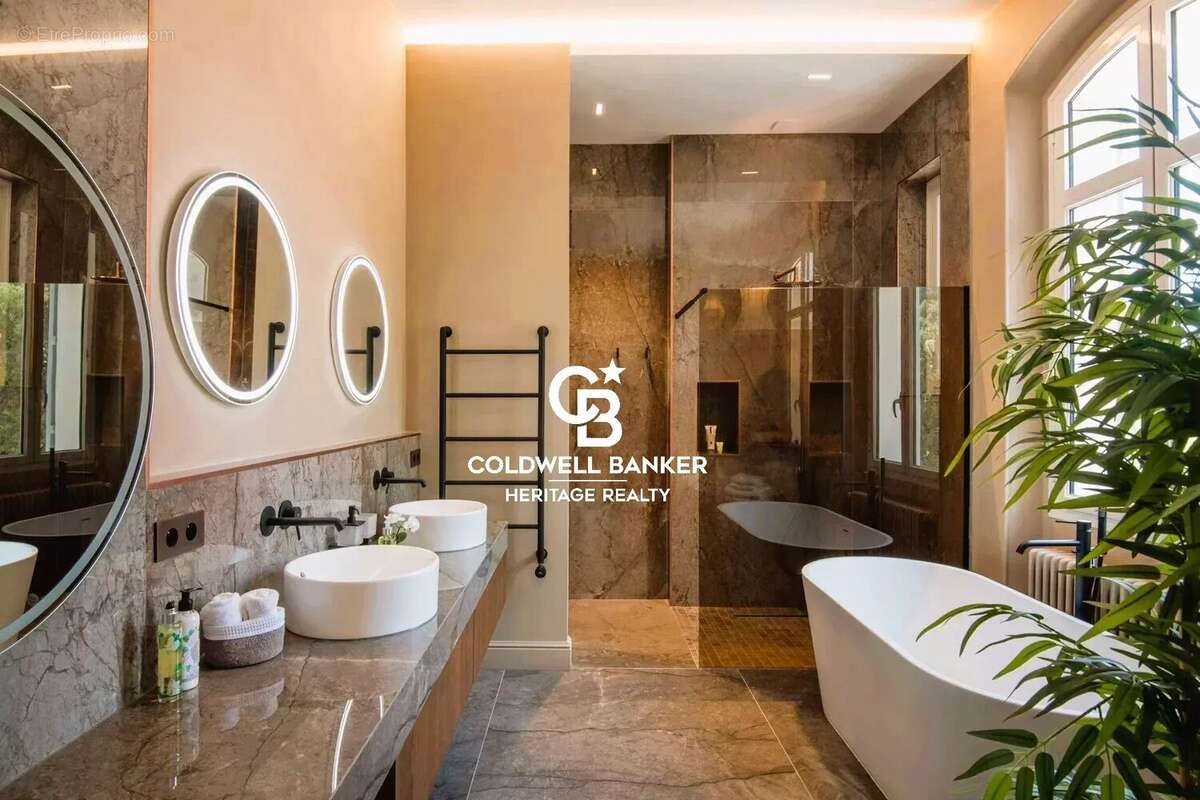 Maison à SAINT-RAPHAEL