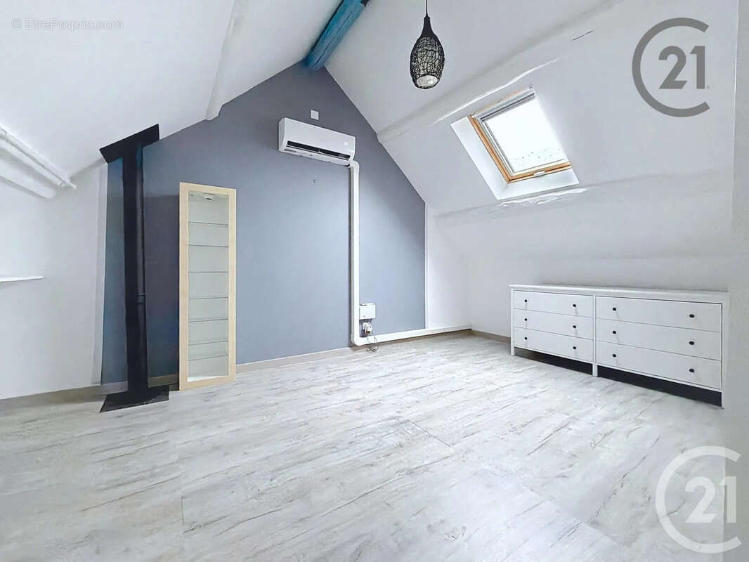 Maison à SAVINS