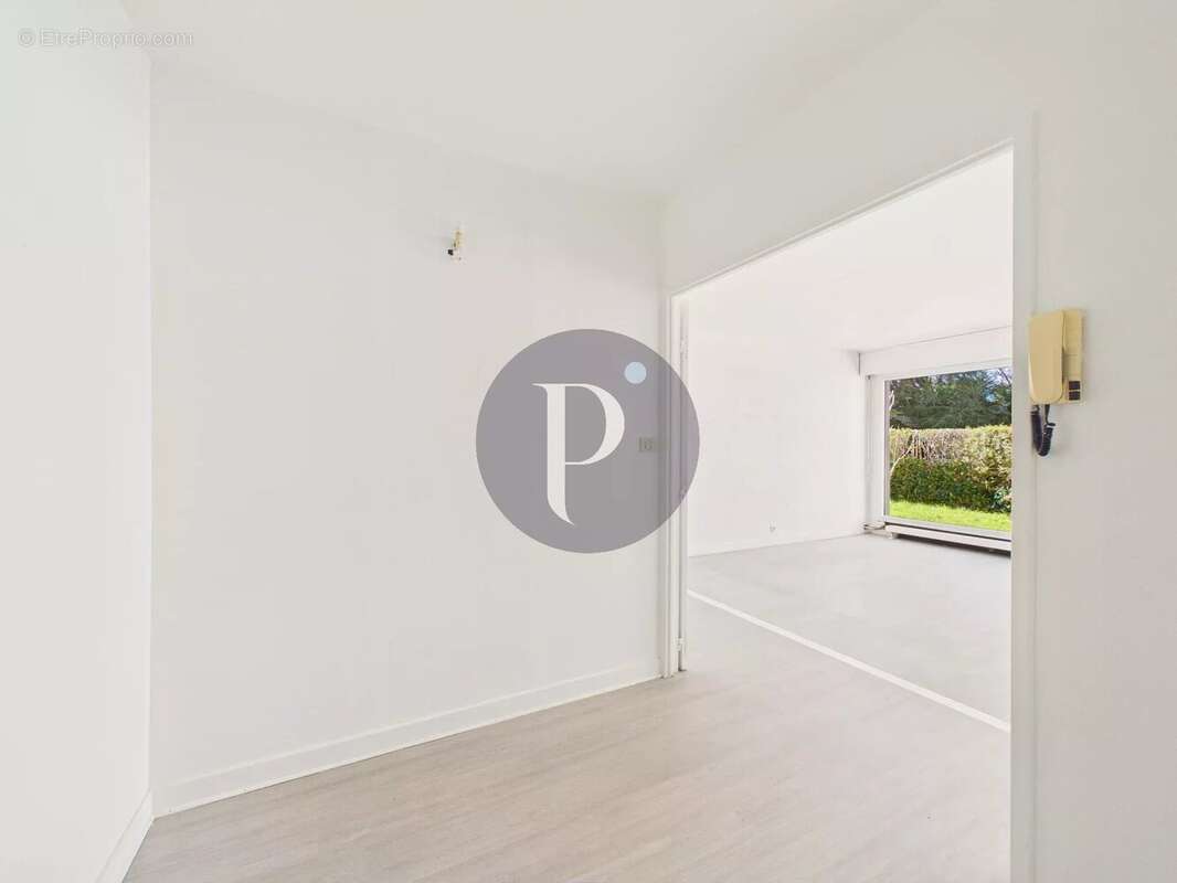 Appartement à VERRIERES-LE-BUISSON