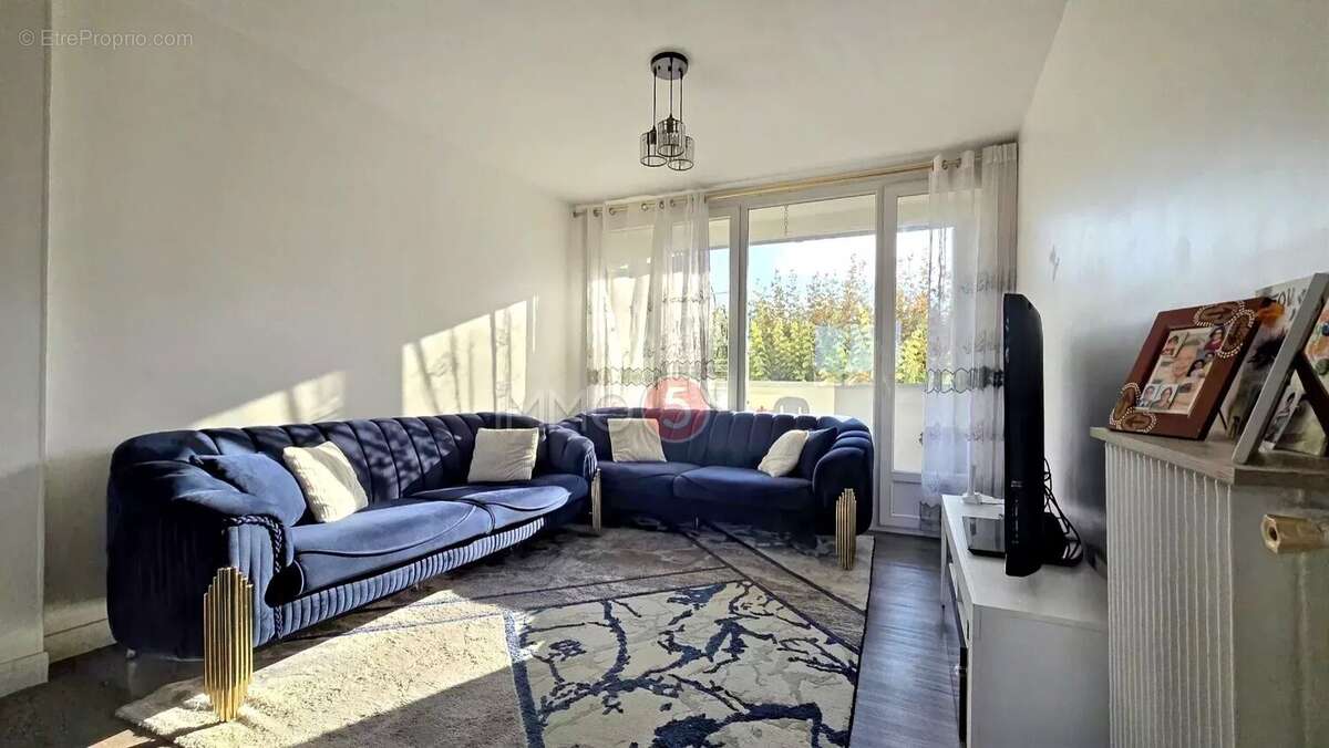 Appartement à LE RAINCY