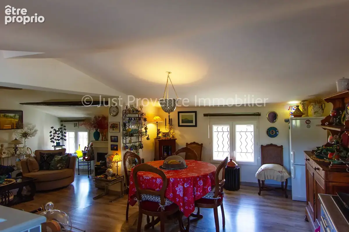Maison Le Barroux 5 pièces 93.9 m2 - photo 3