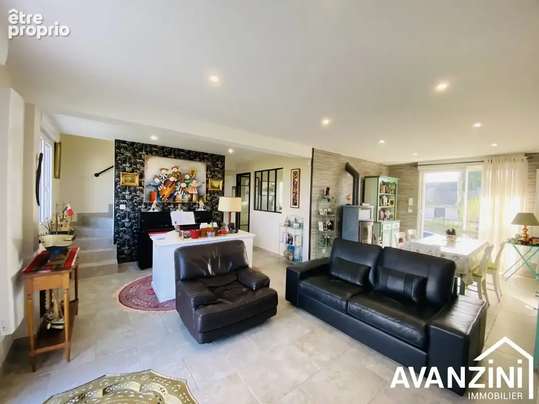 Maison 4 pièces 107 m² à vendre à Voulangis (77580) - photo 3